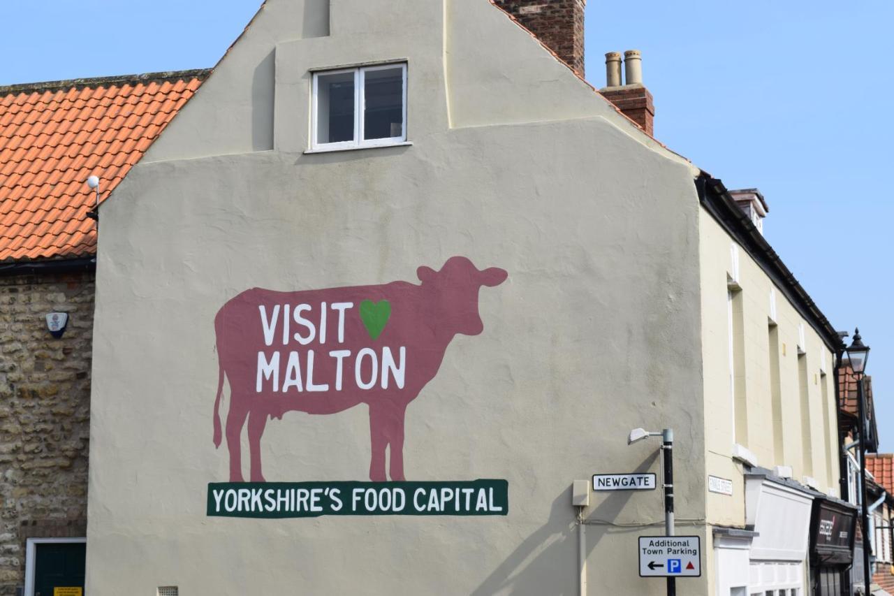 Malton Central Apartments Luaran gambar